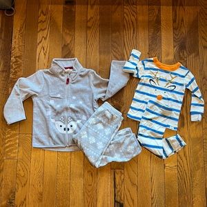 Gap Christmas theme set. 12-18 months.